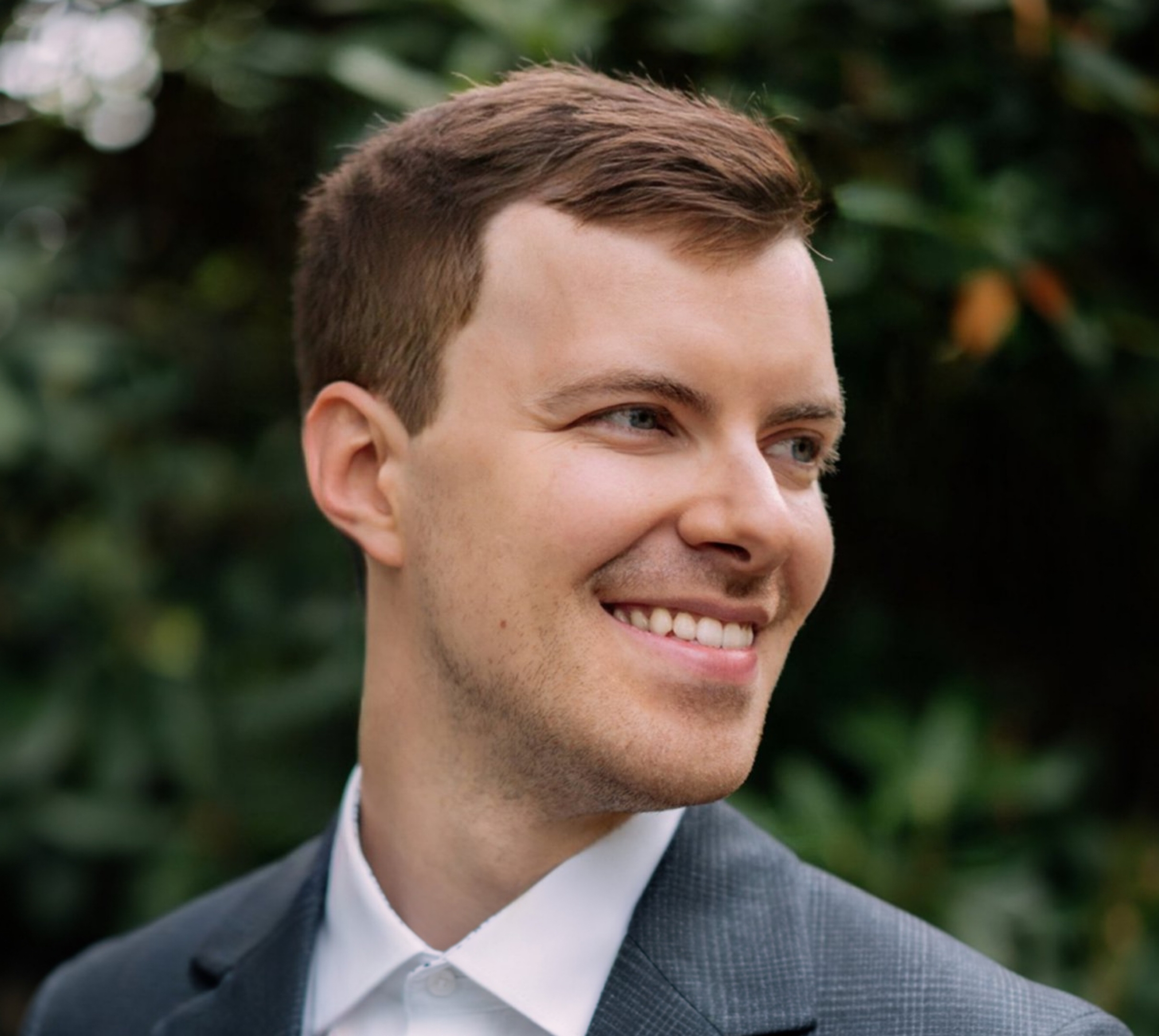 Profile photo of John Green – expert reviewer at OwlRatings